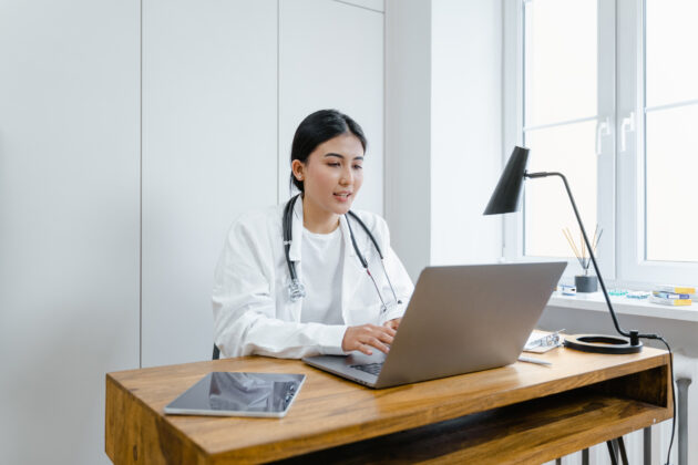 Médecin libéral : indemnité de présentation et impôt
