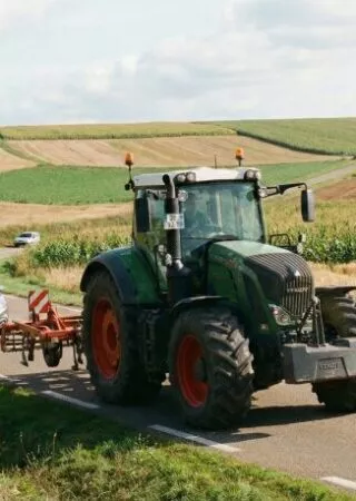 Prêt de tracteur à un particulier